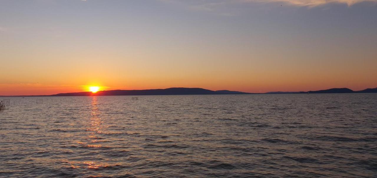 TópART Apartman I Balatonfenyves Exterior foto